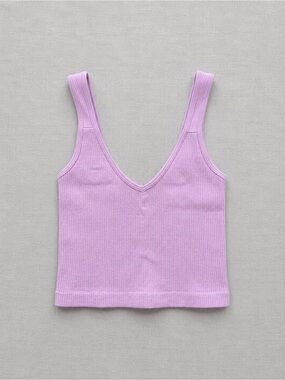Ribbed Seamless V‑Neck Crop Tank Top - Lavender